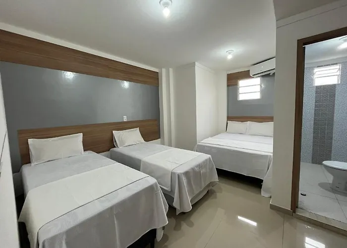 Hotel Pinheiro Center